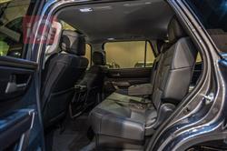 Toyota Sequoia